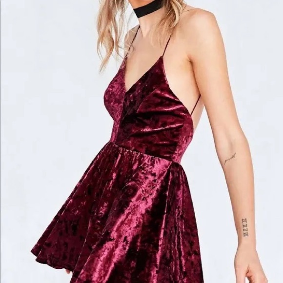 silence + noise Pants - Crushed Velvet Soft Strappy Back V Neck Romper